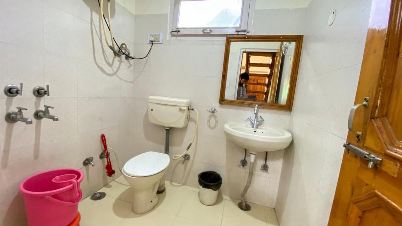 Hotel Purnima Riverside カソル エクステリア 写真