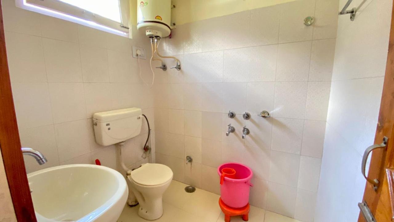 Hotel Purnima Riverside カソル エクステリア 写真