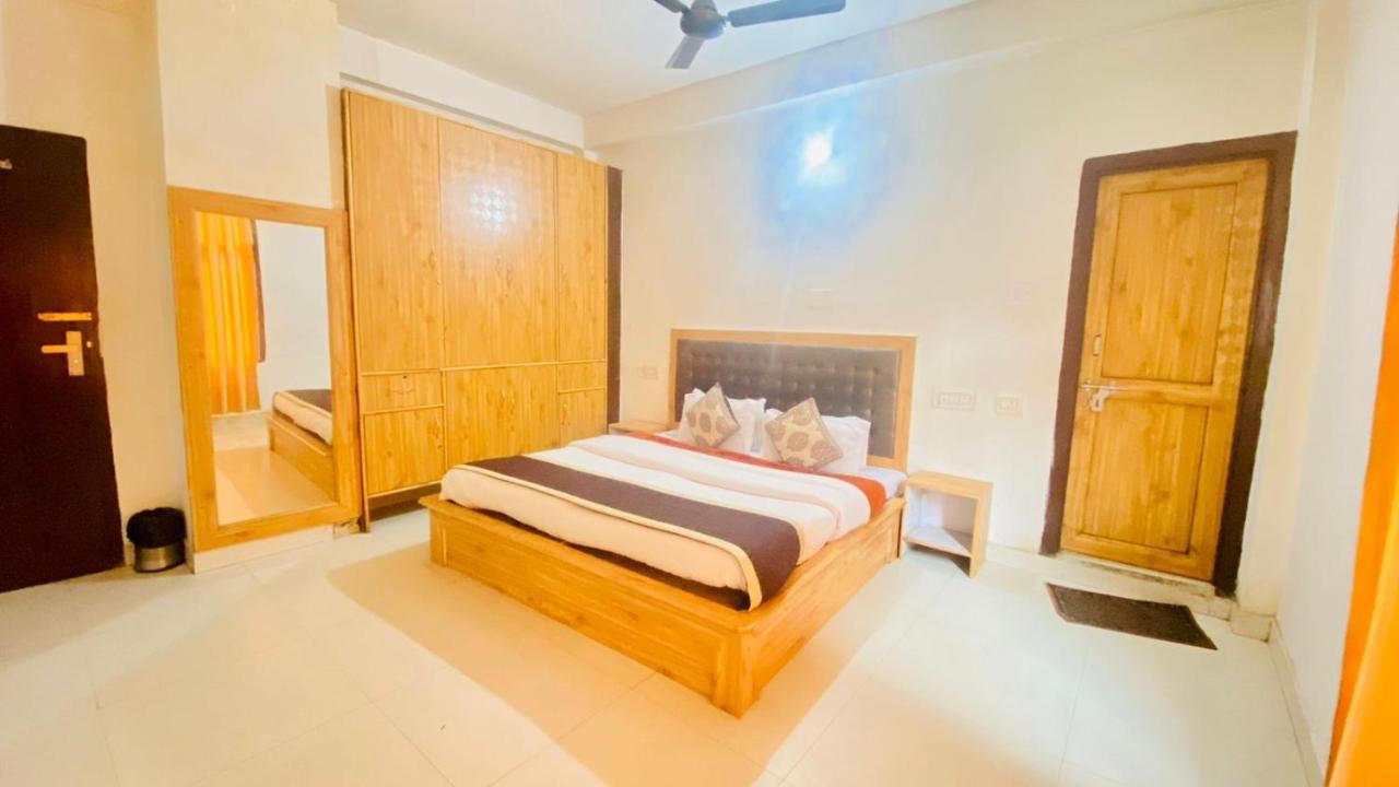 Hotel Purnima Riverside カソル エクステリア 写真