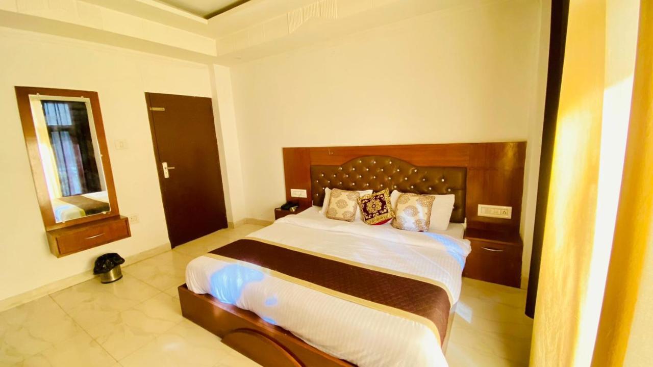 Hotel Purnima Riverside カソル エクステリア 写真