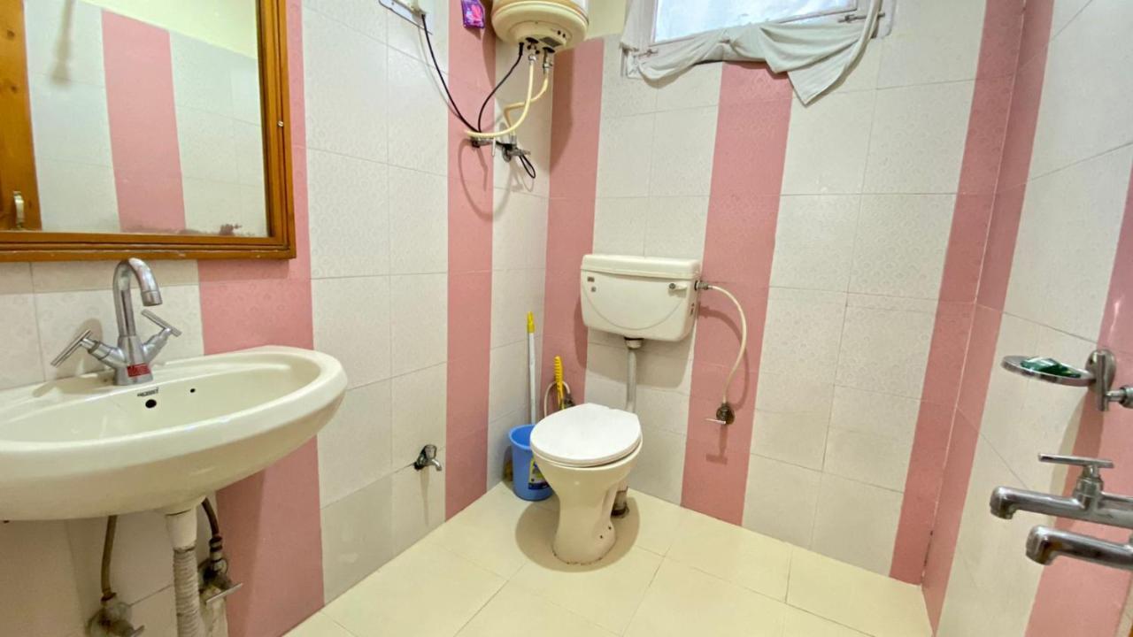 Hotel Purnima Riverside カソル エクステリア 写真