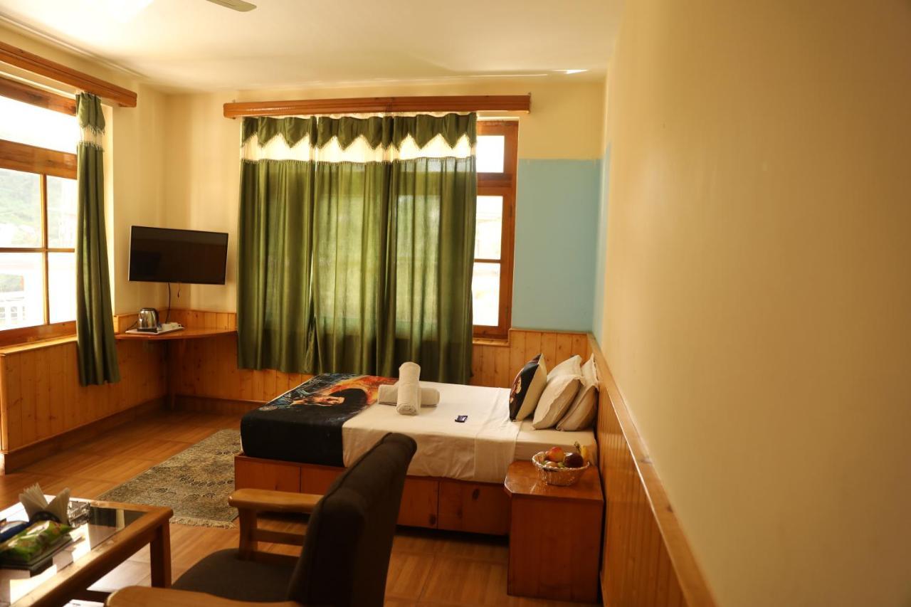 Hotel Purnima Riverside カソル エクステリア 写真