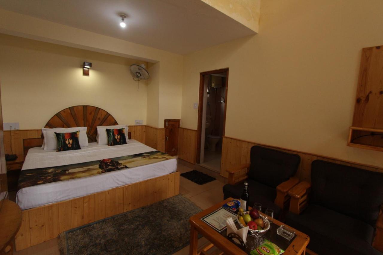 Hotel Purnima Riverside カソル エクステリア 写真