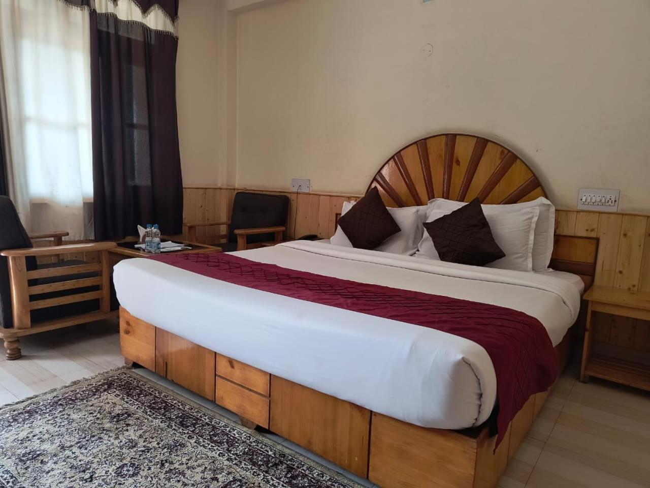 Hotel Purnima Riverside カソル エクステリア 写真
