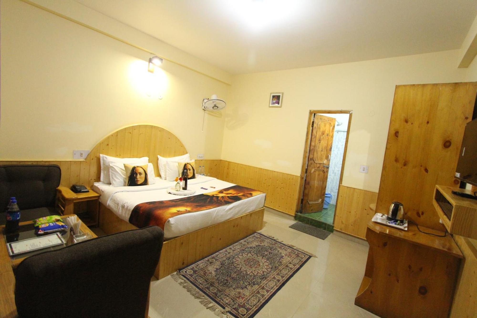 Hotel Purnima Riverside カソル エクステリア 写真