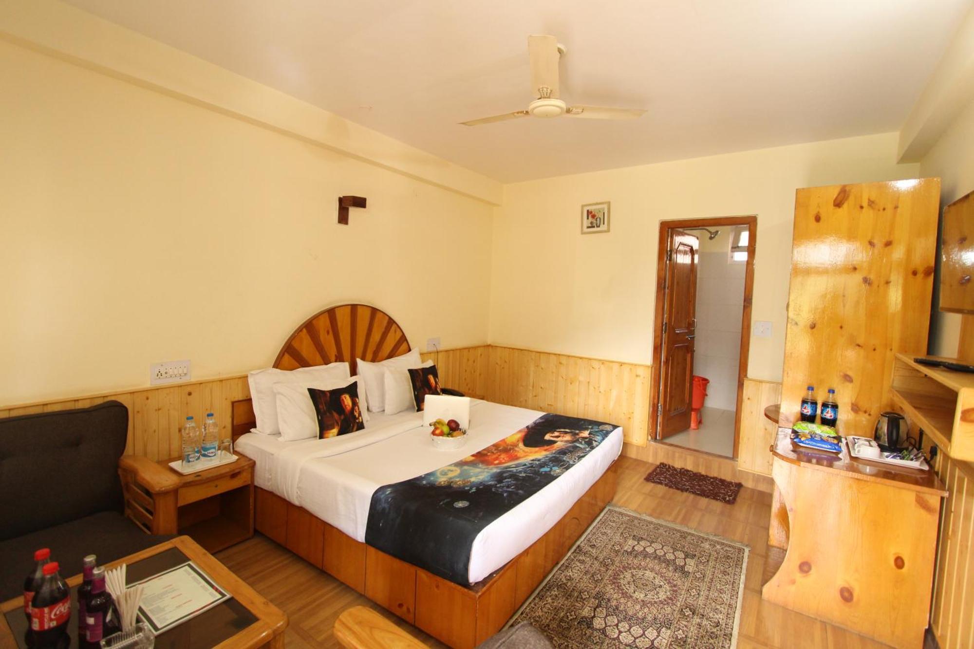 Hotel Purnima Riverside カソル エクステリア 写真